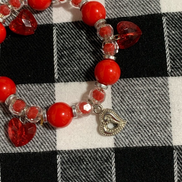 Red stretch  bracelets - Picture 2 of 5